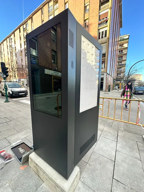 Siete MUPIs digitales exteriores en Pamplona (foto 3)