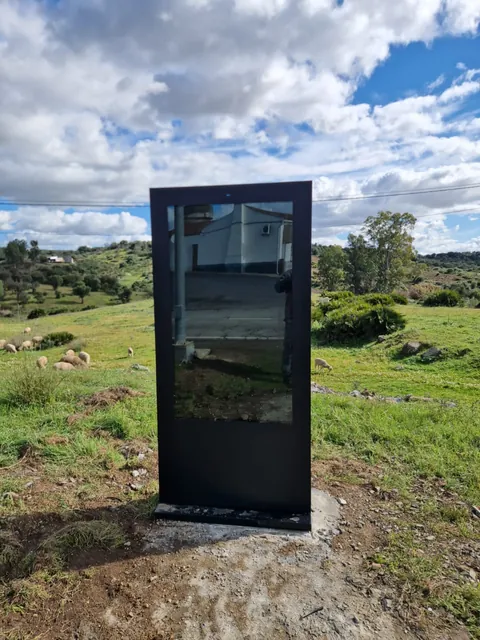 Digital signage totems in Beas and Niebla (photo 3)